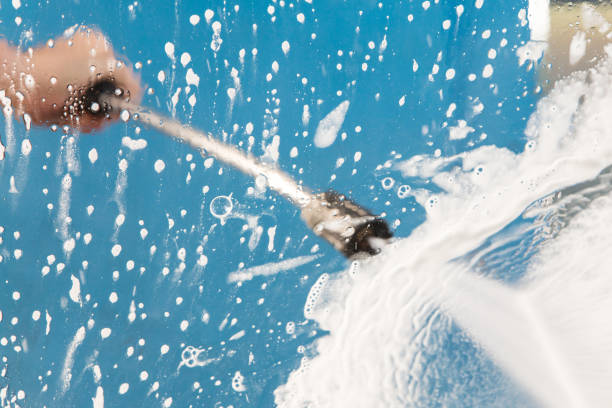 Best Driveway Pressure Washing  in Woodstock, IL